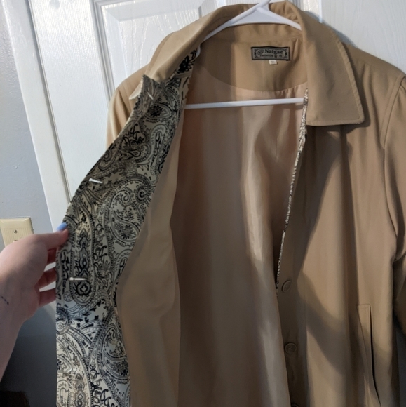 Nalgea Fashion Tan Button Front Trench with Paisley Lining Coat Size XL *Spot* - Picture 8 of 11